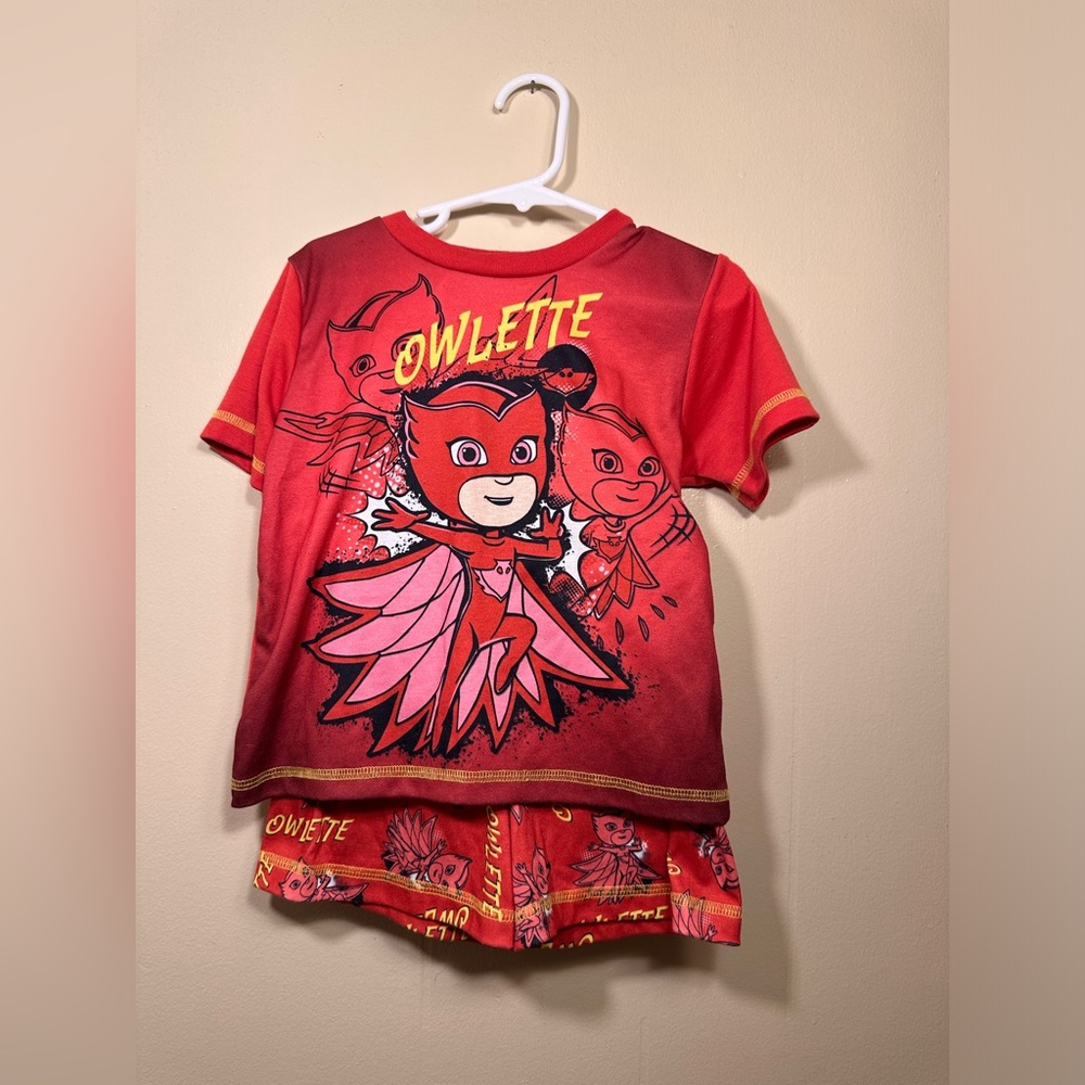 PJ Masks owlette pajamas, Size 3T
(INV#A31)